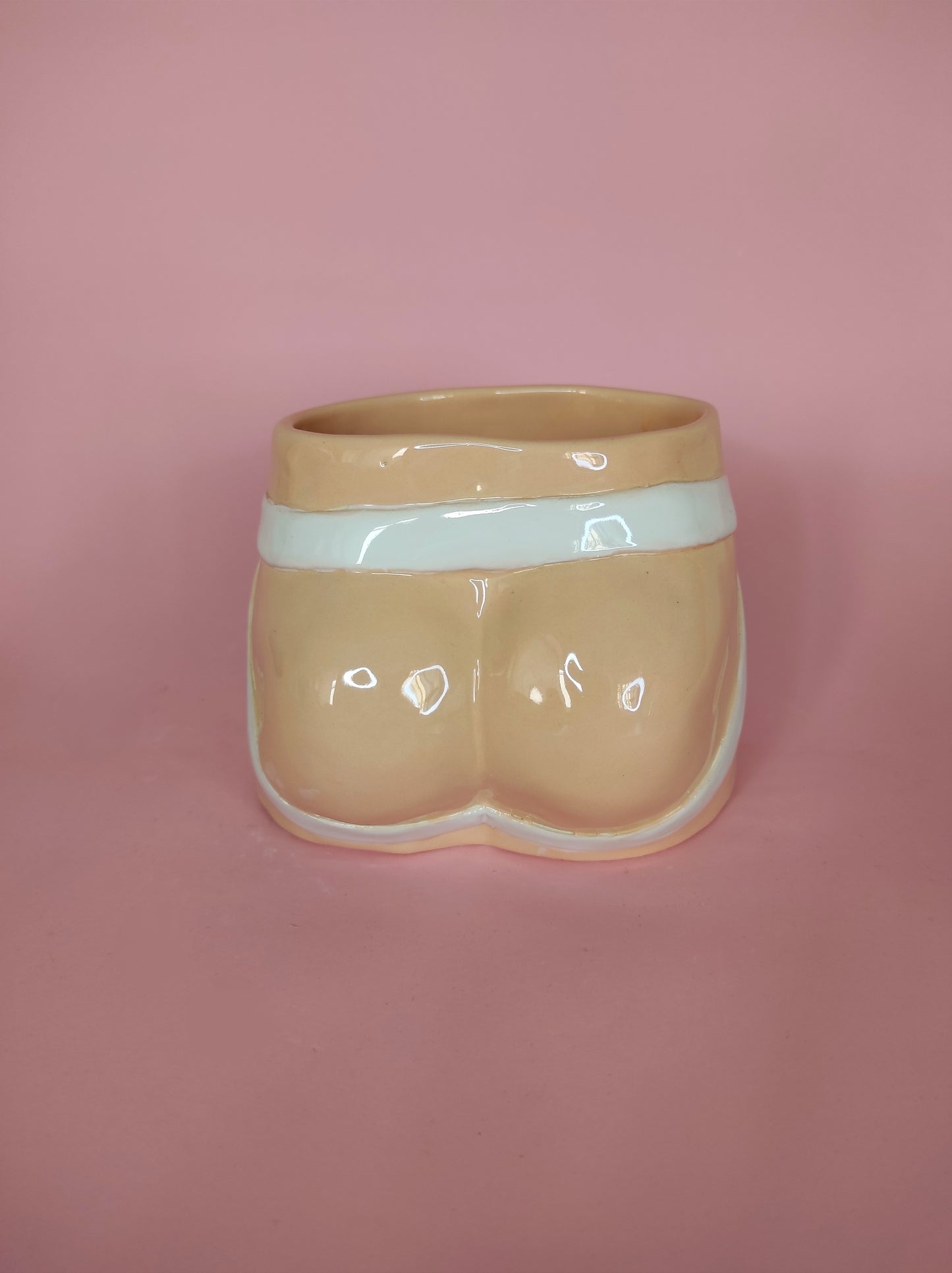Pre-order. Pot «Yellow jocks»