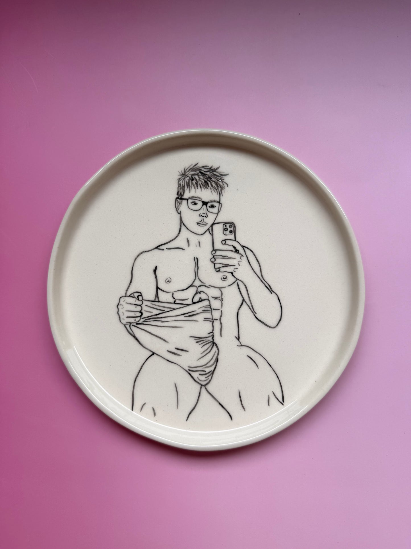 Plate "Selfie"