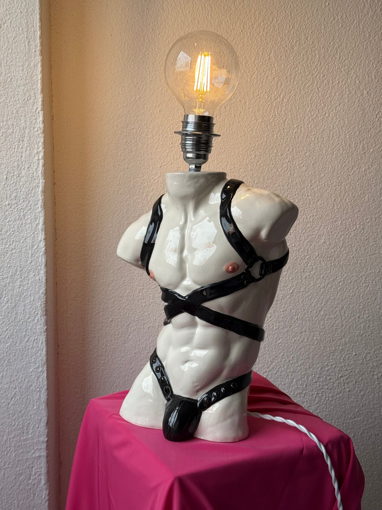 Ceramic Table Lamp «Apollo with straps” (black)