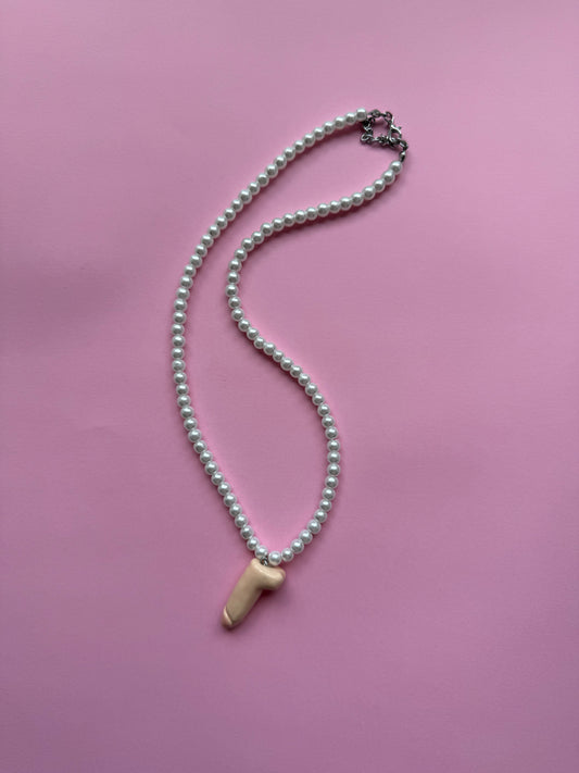 «Dick » necklace pearls