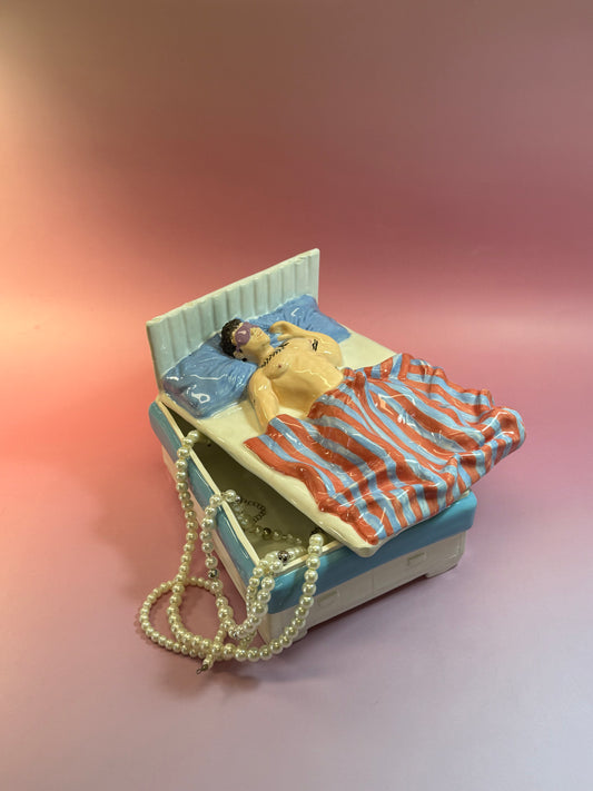 «GOOD Morning” ceramic jewelry box #7 (Discounted Piece – Minor Glaze Imperfection)