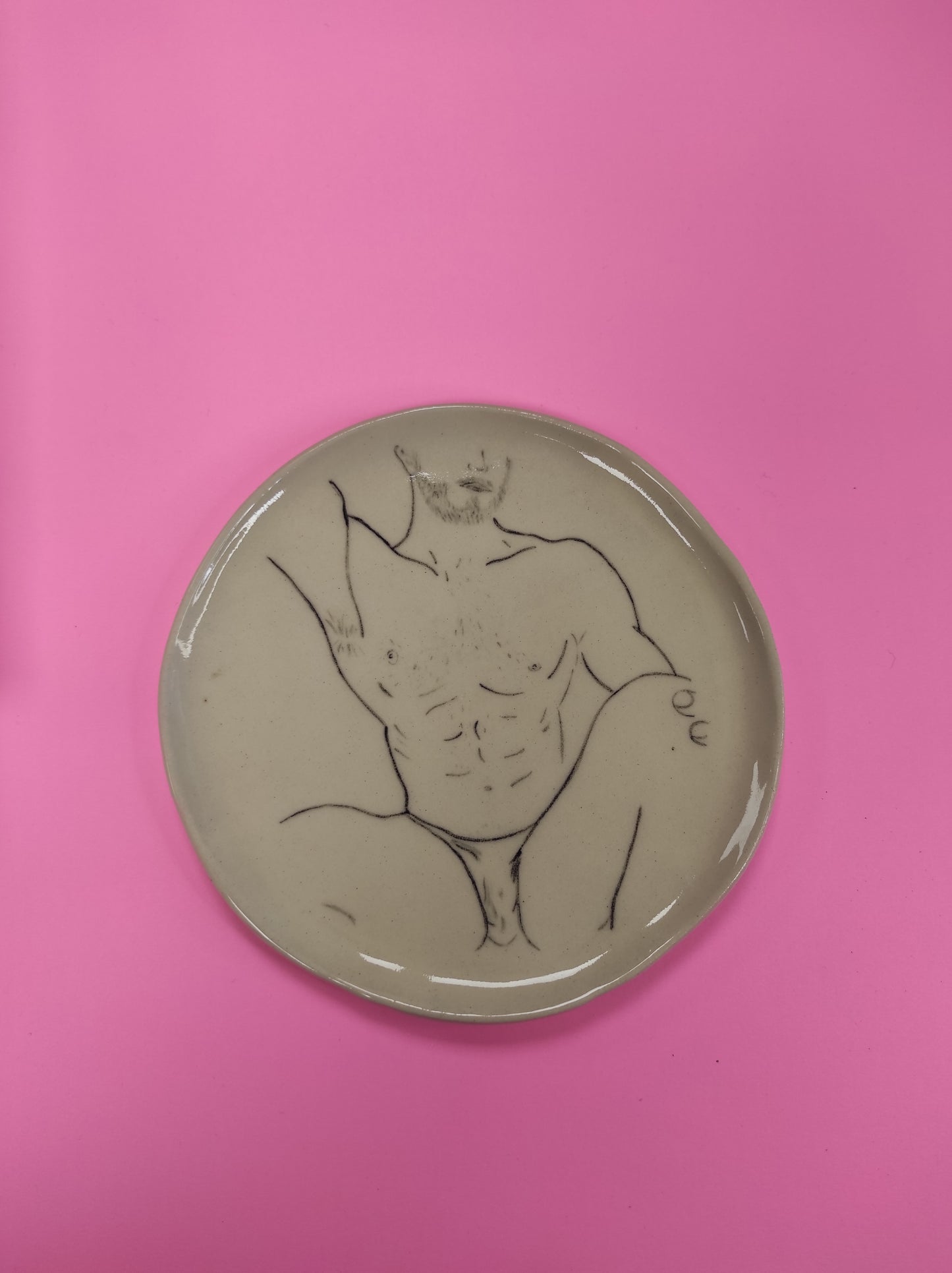 Decorative plate "Pose"