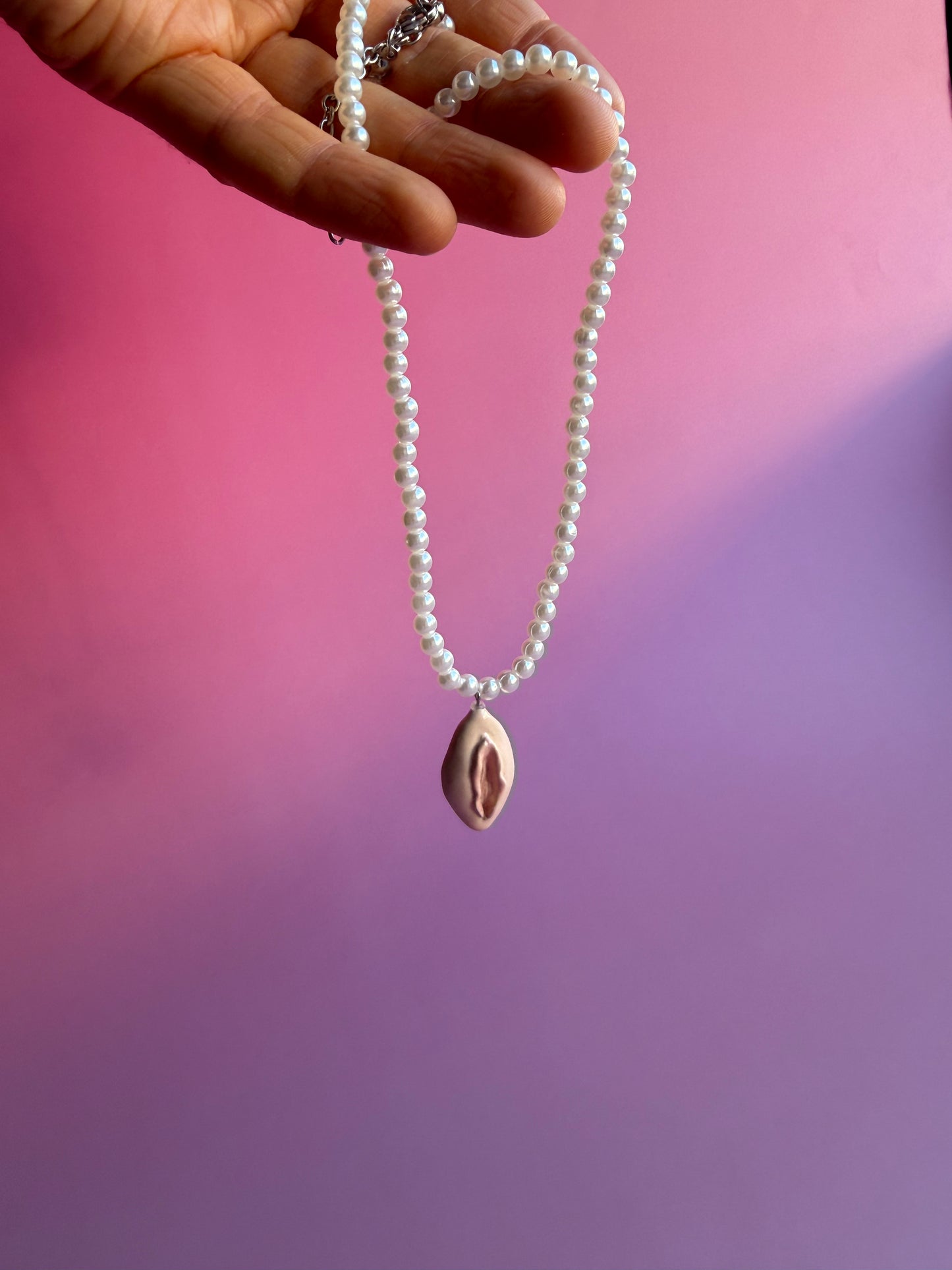 «Vagina» necklace